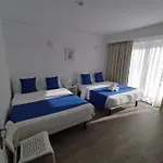 Residencial Tropicalia Al بيت ضيافة *