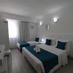 Residencial Tropicalia Al Guest house