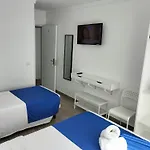 Residencial Tropicália Al Casa de hóspedes *