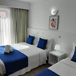 Residencial Tropicalia Al * Barra
