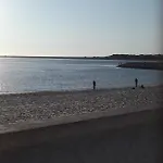 Residencial Tropicalia Al بيت ضيافة