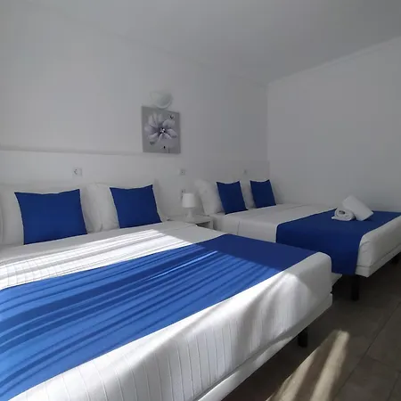 Residencial Tropicalia Al Guest house
