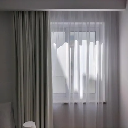 Pensjonat Residencial Tropicalia Al