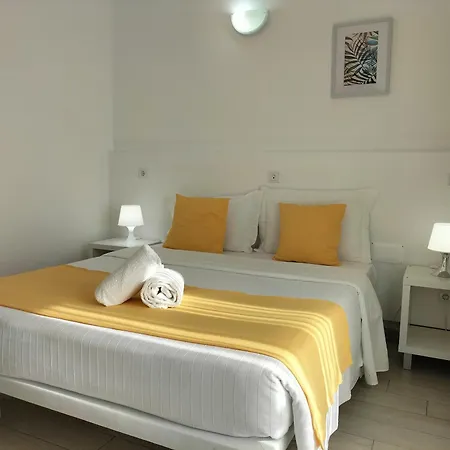 Residencial Tropicalia Al Pensjonat