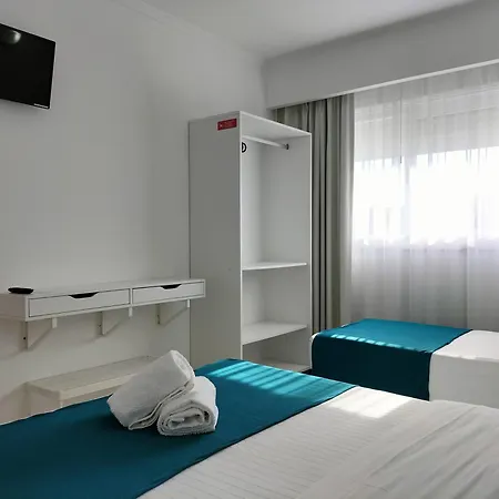 Residencial Tropicalia Al Guest house *