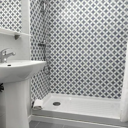 Guest house Residencial Tropicalia Al Barra