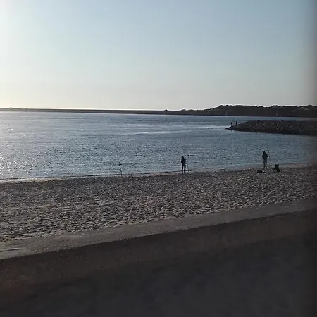 Residencial Tropicalia Al Casa de hóspedes